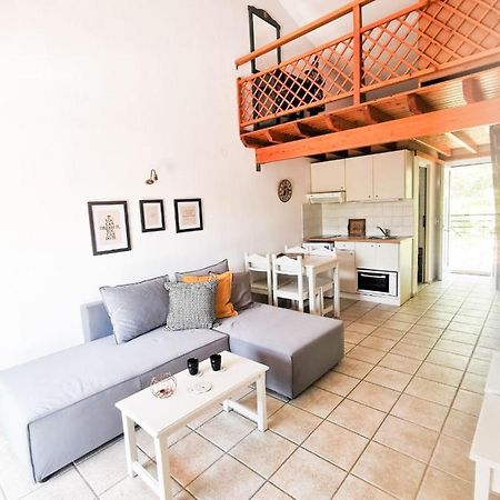 Haris Apartments Κουκουναριές Εξωτερικό φωτογραφία