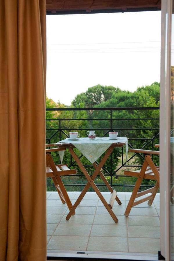 Haris Apartments Κουκουναριές Εξωτερικό φωτογραφία